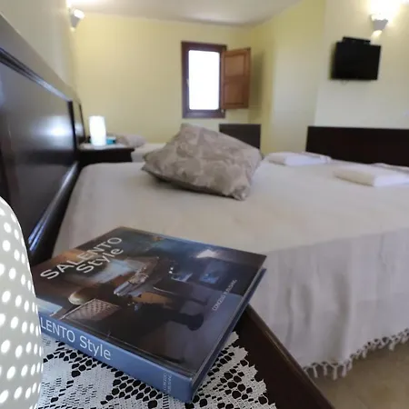 בית הארחה In Bb - Triple Deluxe Attic Of Citrus Carmiano (Apulia)